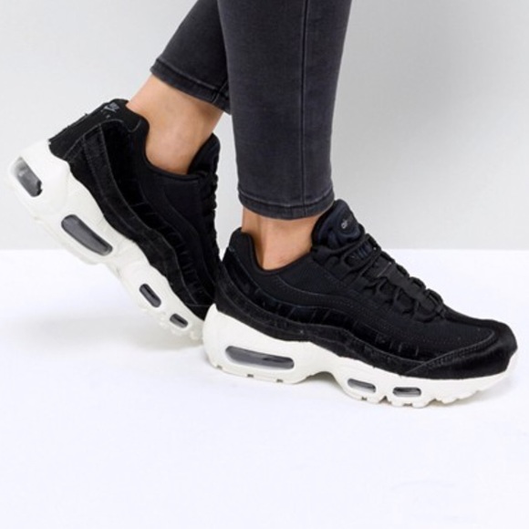nike air max 95 lx nike air max 95 lx